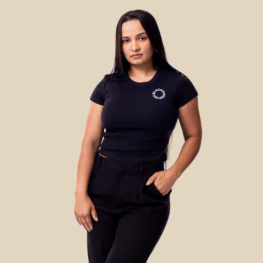 Coverseamed Neck Logo Tee – Women’s Short Sleeve